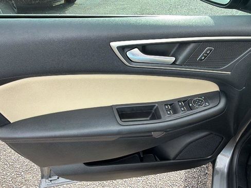 Used 2023 Ford Edge SEL w/ Convenience Package AWD/4WD image 13