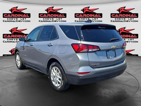 Used 2023 Chevrolet Equinox LS w/ LS Convenience Package FWD image 5