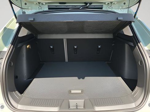 New 2026 Chevrolet Trax ACTIV FWD image 7