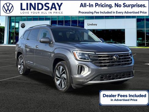 Used 2024 Volkswagen Atlas SE AWD/4WD image 1