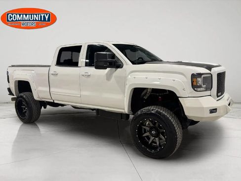 Used 2015 GMC Sierra 2500 SLE image 10