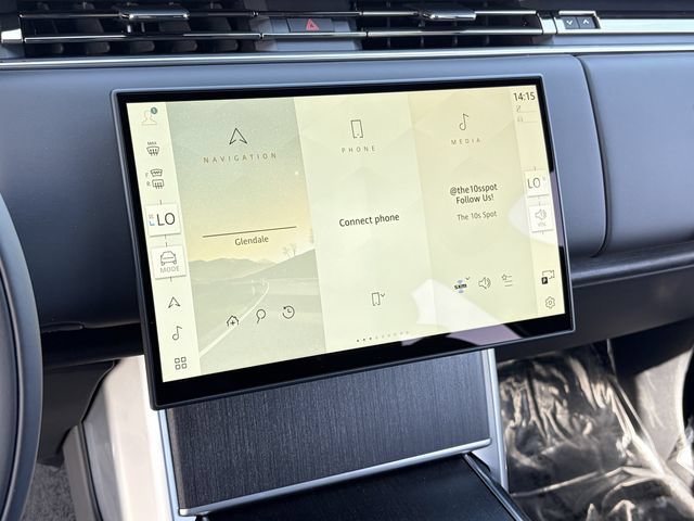 New 2026 Land Rover Range Rover Long Wheelbase SE AWD/4WD image 8