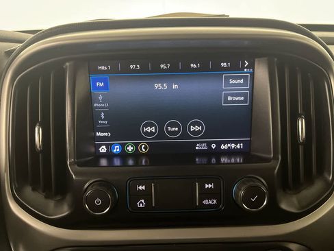 Used 2022 Chevrolet Colorado LT w/ Fleet Safety Package image 18