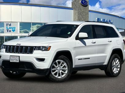 Used 2021 Jeep Grand Cherokee Laredo