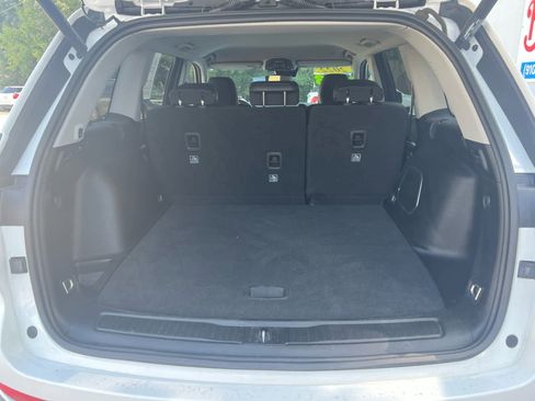 Used 2022 Jeep Grand Cherokee Limited image 32