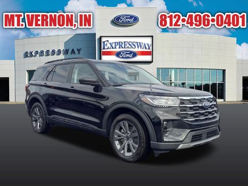 New 2026 Ford Explorer Active w/ Active Comfort Package AWD/4WD image 4