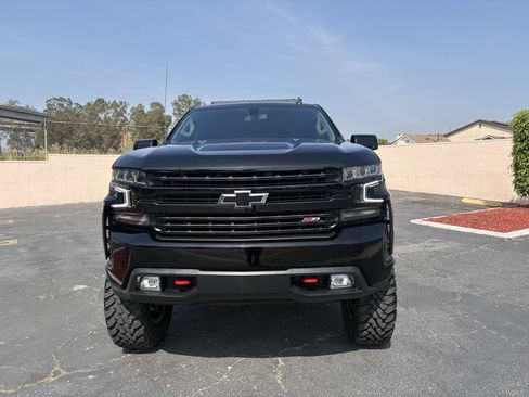Used 2022 Chevrolet Silverado 1500 LT Trail Boss image 4