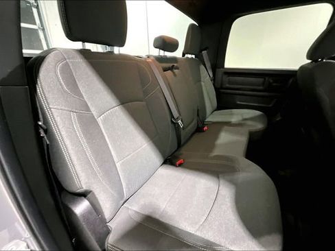 Used 2022 RAM 1500 Express w/ Ceramic Grey Express Package AWD/4WD image 27