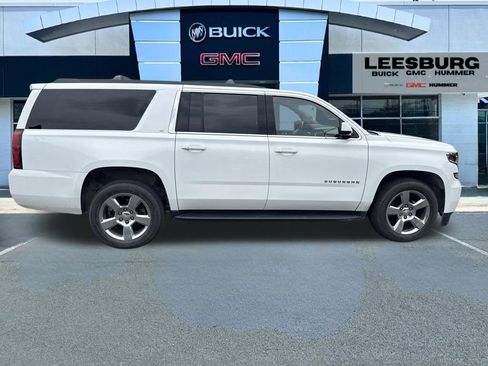 Used 2019 Chevrolet Suburban LT AWD/4WD image 8