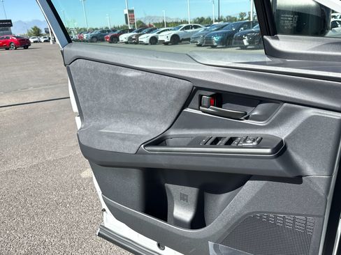 New 2026 Toyota C-HR AWD/4WD image 9