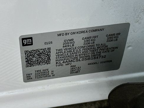 Used 2025 Buick Encore GX Preferred AWD/4WD image 12