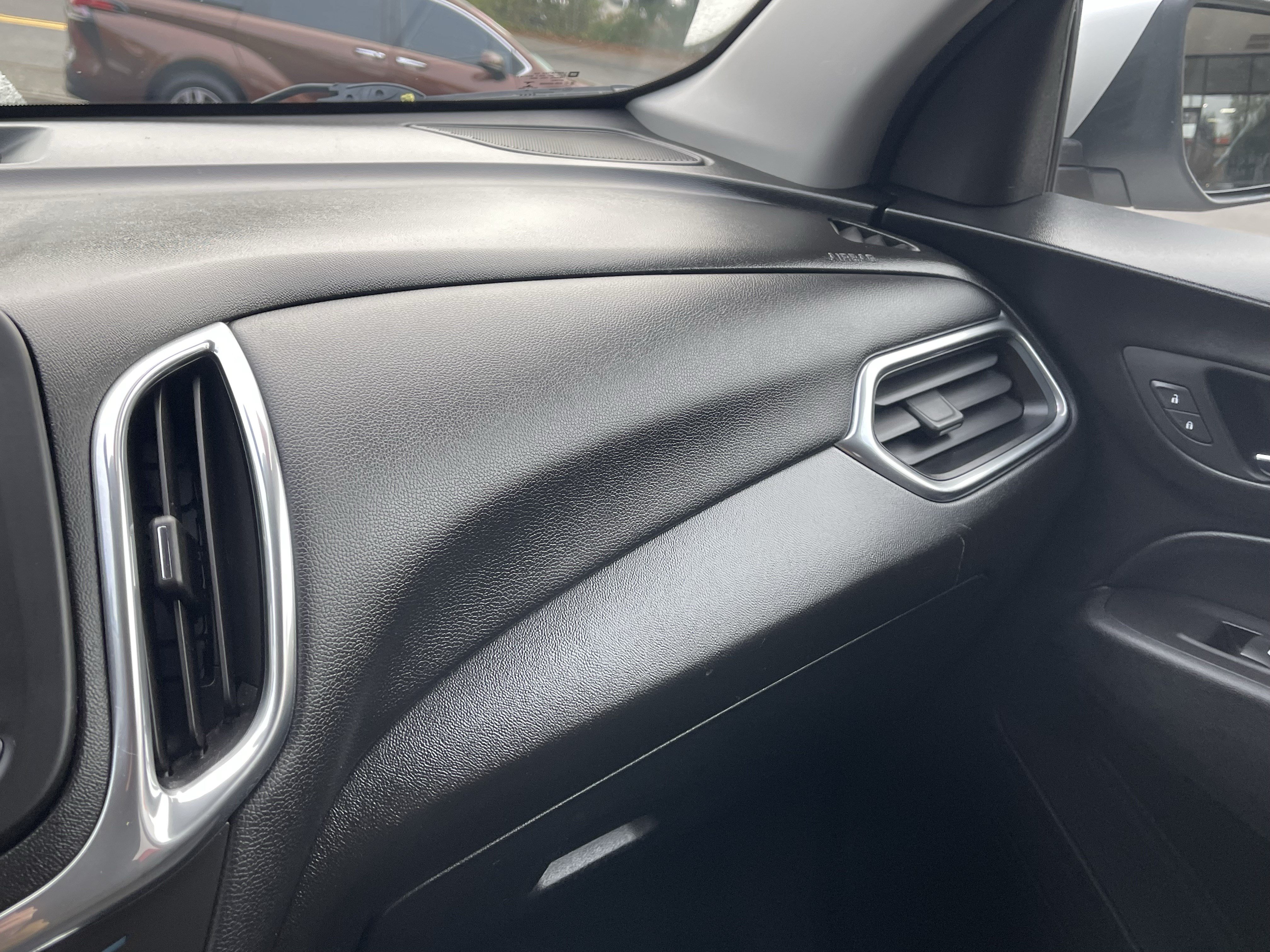 Used 2019 Chevrolet Equinox LT AWD/4WD image 24