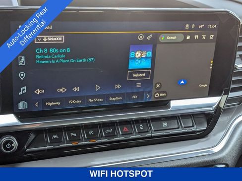 Used 2024 Chevrolet Silverado 1500 High Country w/ Technology Package image 26