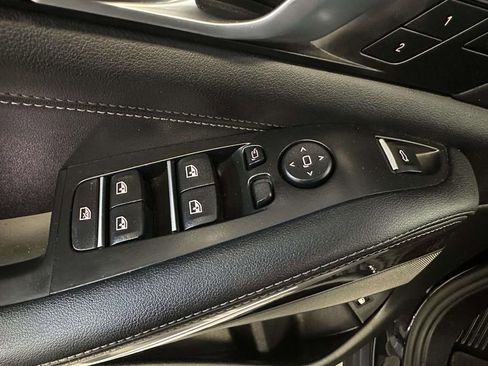 Used 2024 BMW X5 xDrive50e AWD/4WD image 21