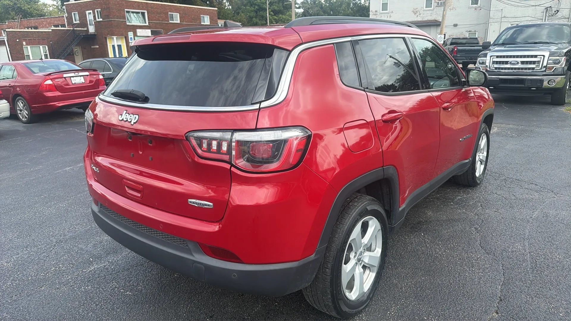 Used 2018 Jeep Compass Latitude w/ Popular Equipment Group AWD/4WD image 5