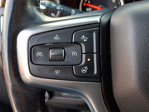 Used 2021 Chevrolet Tahoe Premier w/ Premium Package image 24