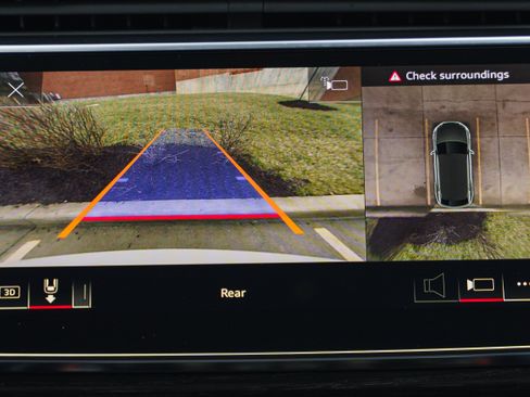 New 2026 Audi Q8 Premium Plus image 16