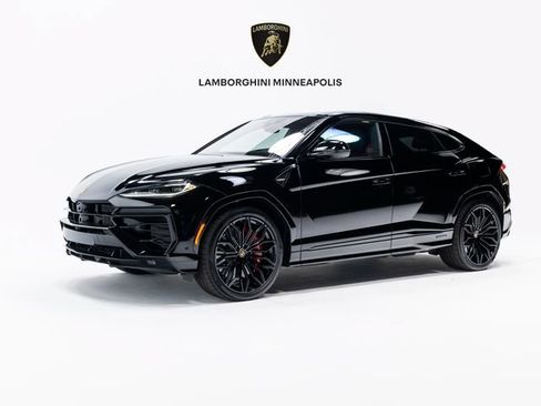 Used 2025 Lamborghini Urus SE AWD/4WD image 1