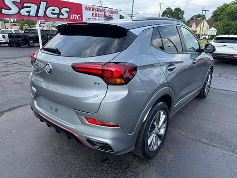 Used 2023 Buick Encore GX Select w/ Sport Touring Package FWD image 5