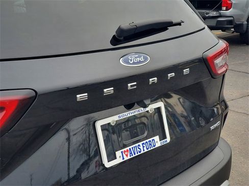 Used 2023 Ford Escape Active w/ Tech Pack #2 image 29