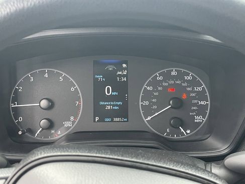 Used 2024 Toyota Corolla LE image 7