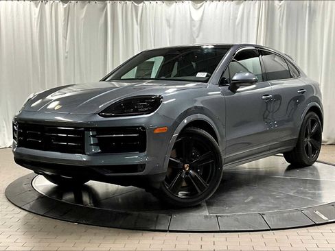 New 2026 Porsche Cayenne Coupe AWD/4WD image 1