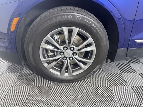 Used 2023 Cadillac XT5 Premium Luxury w/ Technology Package image 9