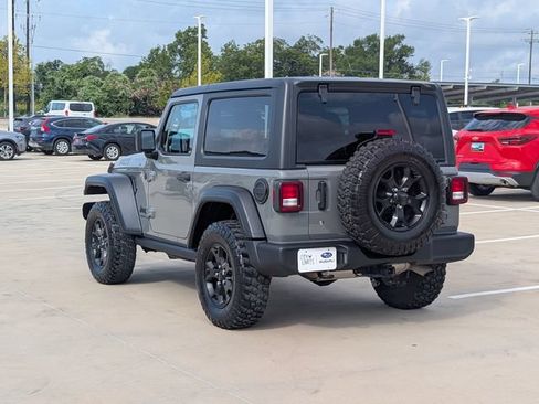 Used 2021 Jeep Wrangler Sport AWD/4WD image 4