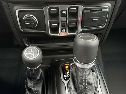 New 2026 Jeep Gladiator Sport image 14