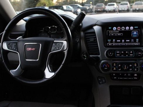 Used 2018 GMC Yukon XL SLT w/ Open Road Package image 31