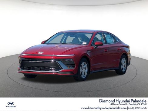 New 2025 Hyundai Sonata SE FWD image 3