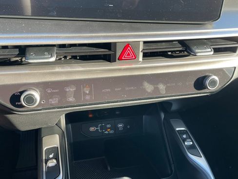 New 2026 Kia Sorento S AWD/4WD image 17