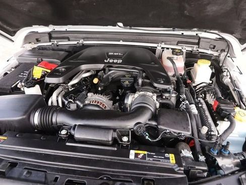 Used 2021 Jeep Gladiator Rubicon image 28