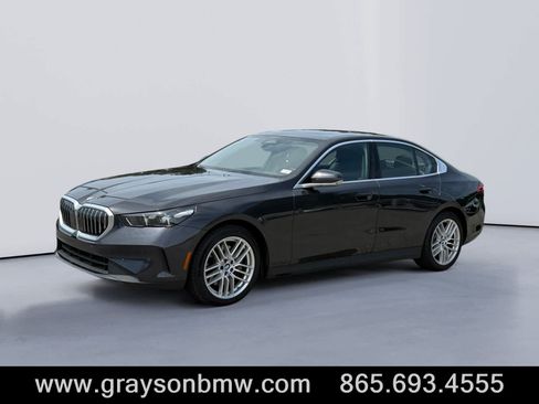 Used 2025 BMW 540i xDrive AWD/4WD image 7