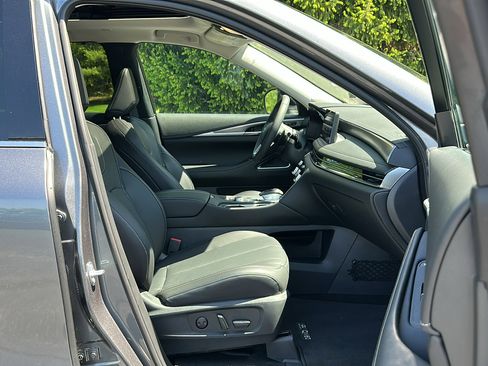 New 2025 INFINITI QX60 Luxe w/ Cargo Package image 10