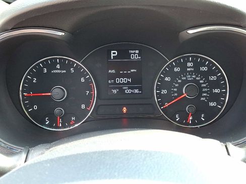 Used 2017 Kia Forte LX image 17