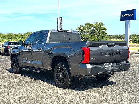 Used 2024 Toyota Tundra SR5 w/ SR5 Premium Package AWD/4WD image 6