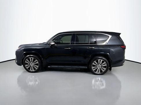 Certified 2024 Lexus LX 600 4WD w/ Luxury Package image 8