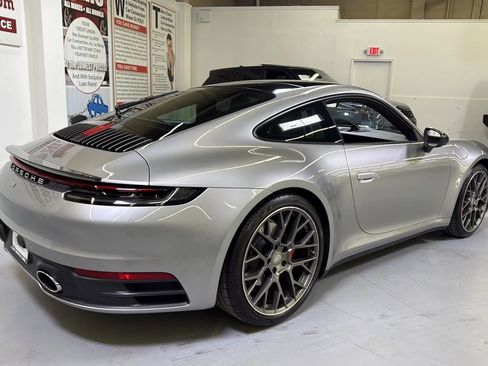 Used 2021 Porsche 911 Carrera 4S AWD/4WD image 7