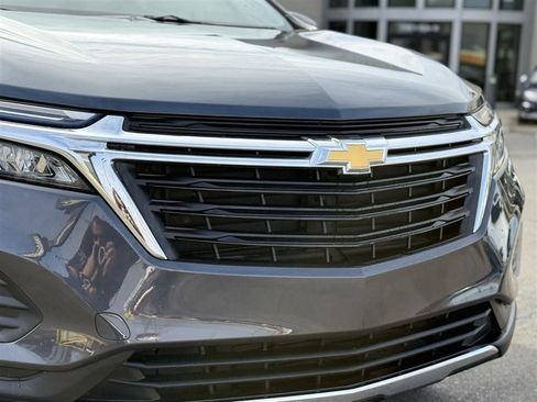 Used 2023 Chevrolet Equinox LT AWD/4WD image 11