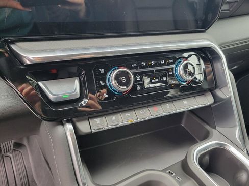 New 2026 GMC Sierra 3500 Denali w/ Denali Reserve Package image 20