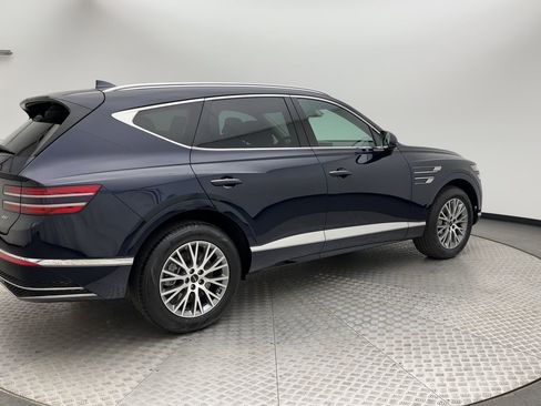 Certified 2025 Genesis GV80 2.5T Standard image 2