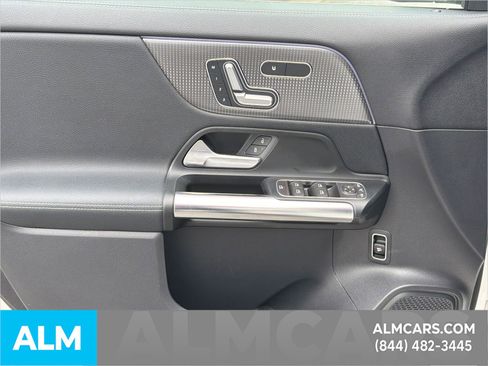Used 2022 Mercedes-Benz GLA 250 image 11
