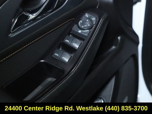Used 2020 Chevrolet Traverse Premier w/ Redline Edition FWD image 18