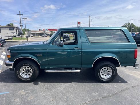 Used 1996 Ford Bronco AWD/4WD image 4