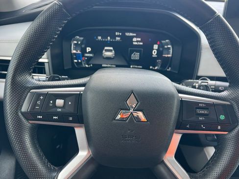Used 2024 Mitsubishi Outlander SEL AWD/4WD image 21
