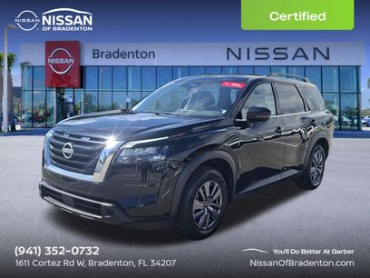 Certified 2025 Nissan Pathfinder SV