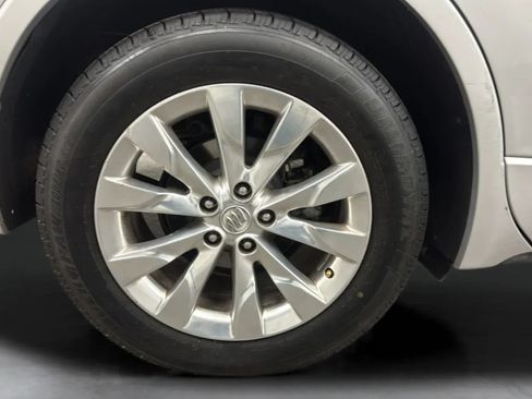 Used 2018 Buick Envision Essence AWD/4WD image 28