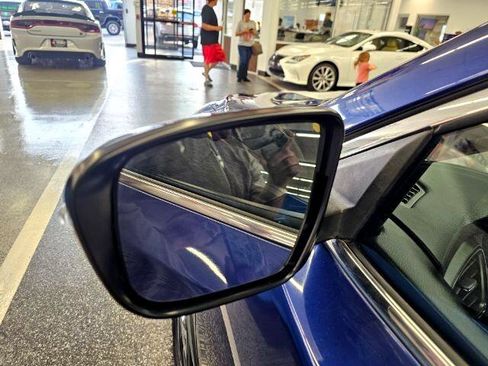 Used 2018 Nissan Rogue SL image 28