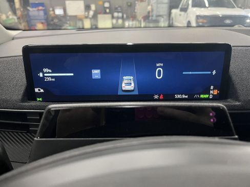 Used 2025 Ford Mustang Mach-E Premium image 16